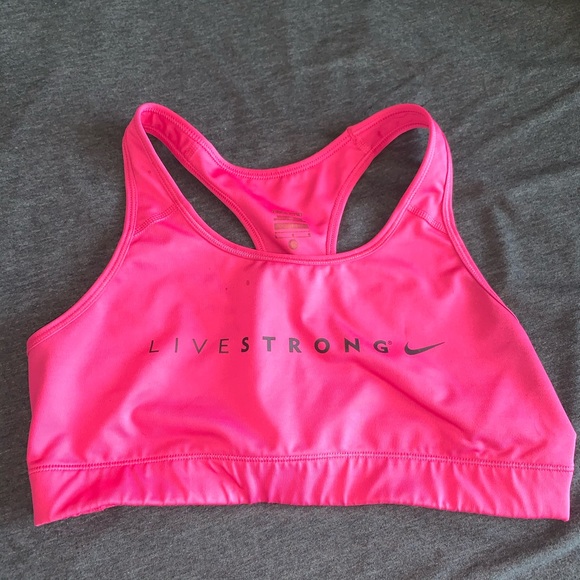 Nike large sports bras - Picture 4 of 7